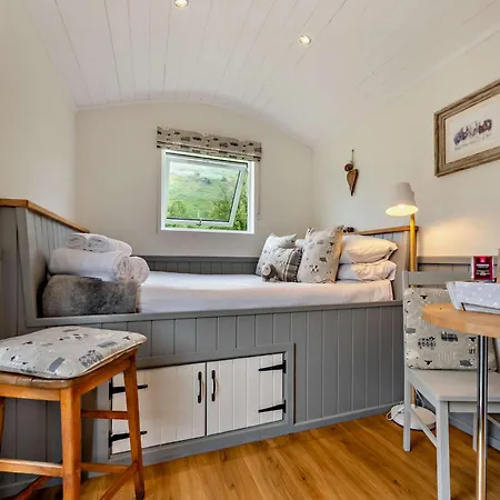 1 Bed In Patterdale 85531