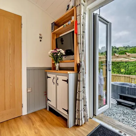1 Bed In Penrith Oc-85531 Holiday home *